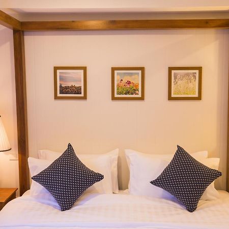 Amaka Bed And Breakfast Chiang Mai Værelse billede